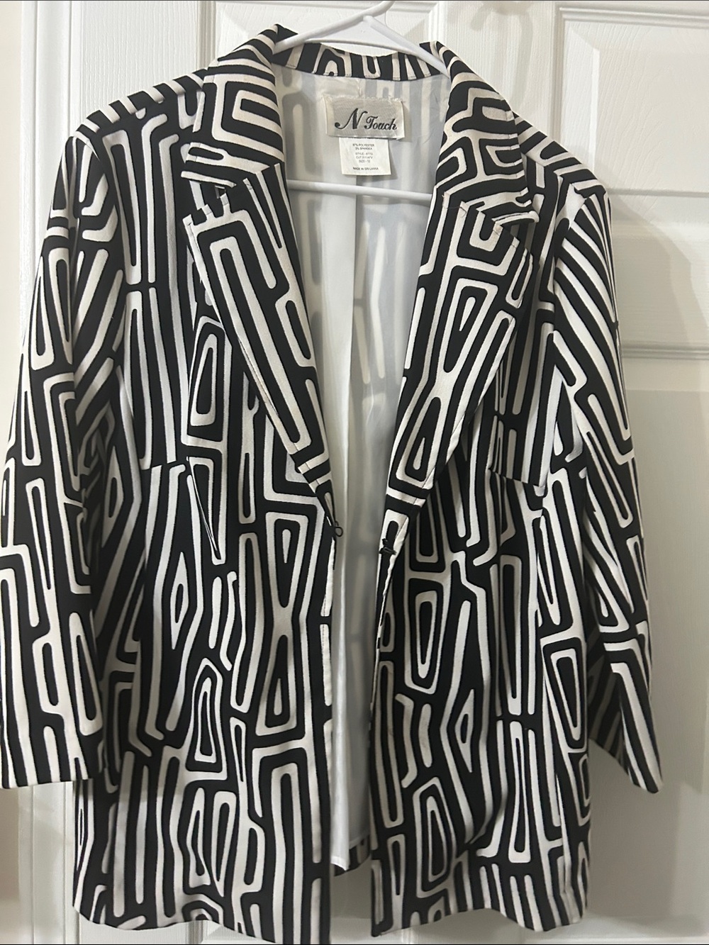 Black & White Geometric Blazer Jacket